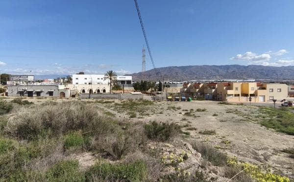 Terreno en Huércal de Almería thumbnail 1