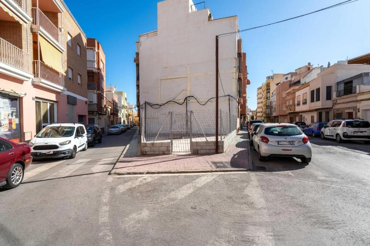 Terreno en venta en Almería, Almería photo 3