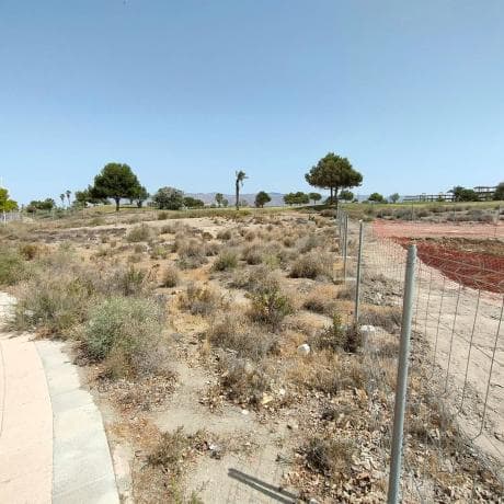 Terreno en calle de los Juegos de Barcelona thumbnail 2