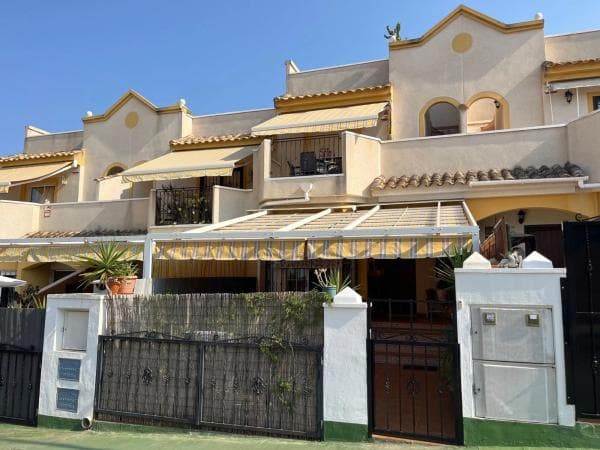 Chalet adosado en avenida Laguna Azul, 44 thumbnail 2
