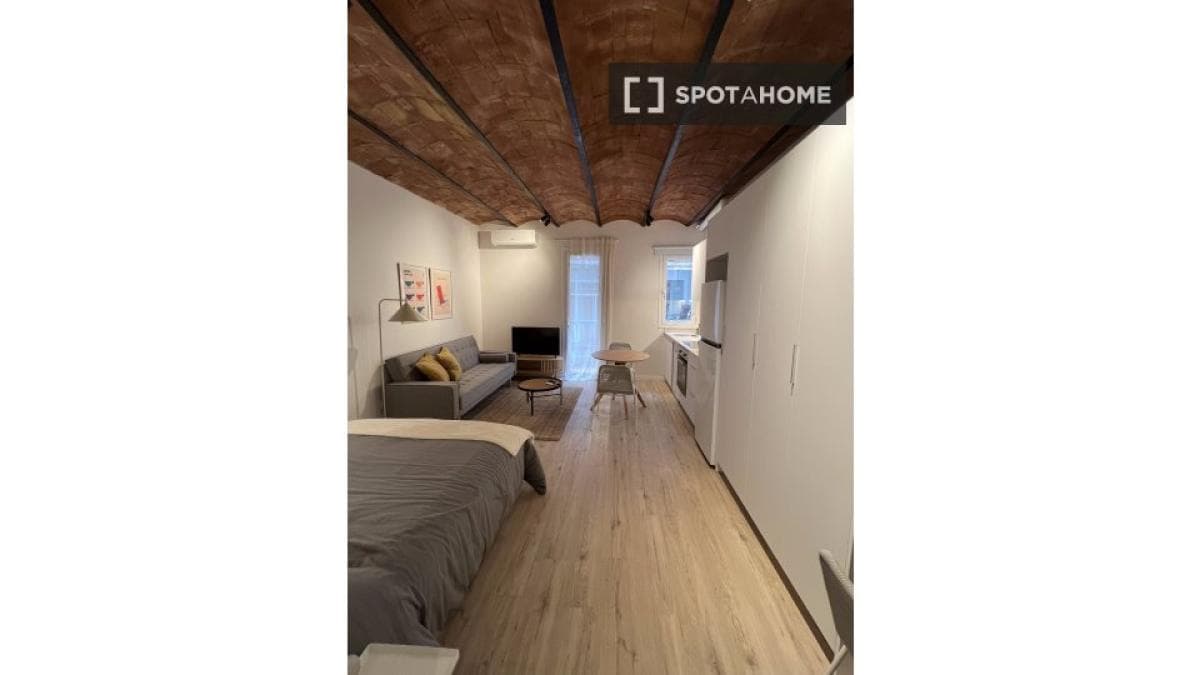 Properties for sale and rent in Spain photo 5
