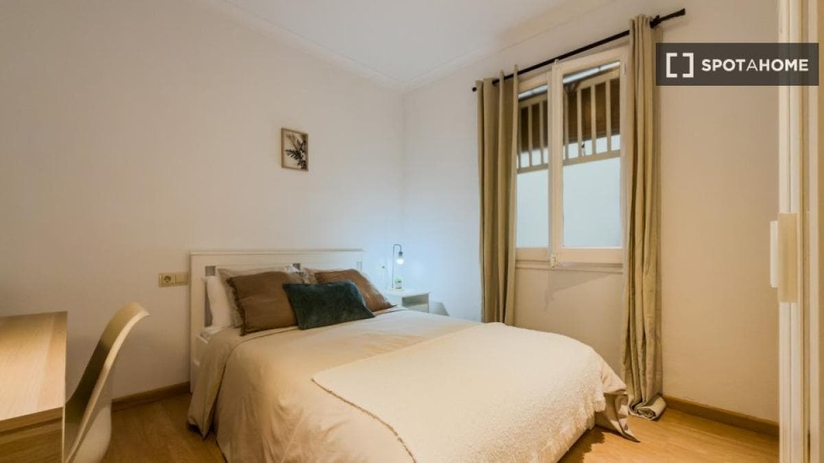 Properties for sale and rent in Spain photo 4