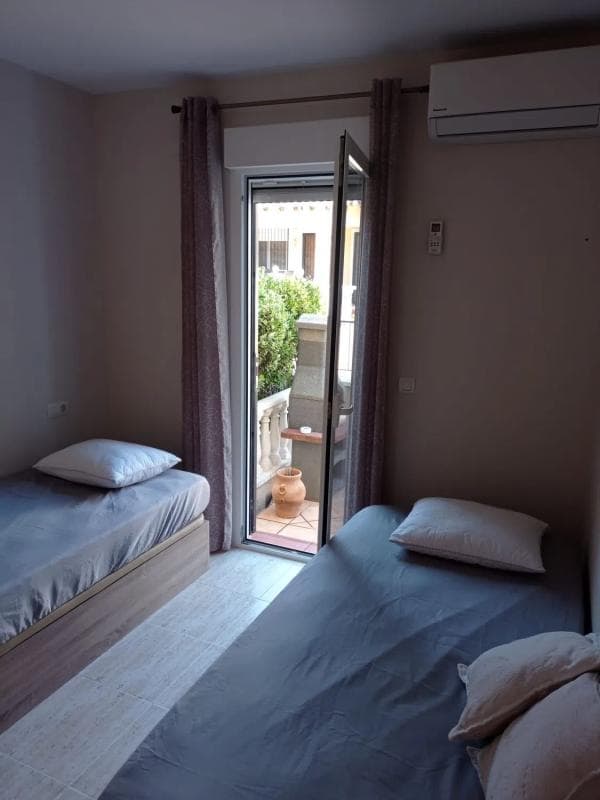 Venta de piso en Calle Mandarinos los Lomas G, 117, San Miguel de Salinas
photo 3