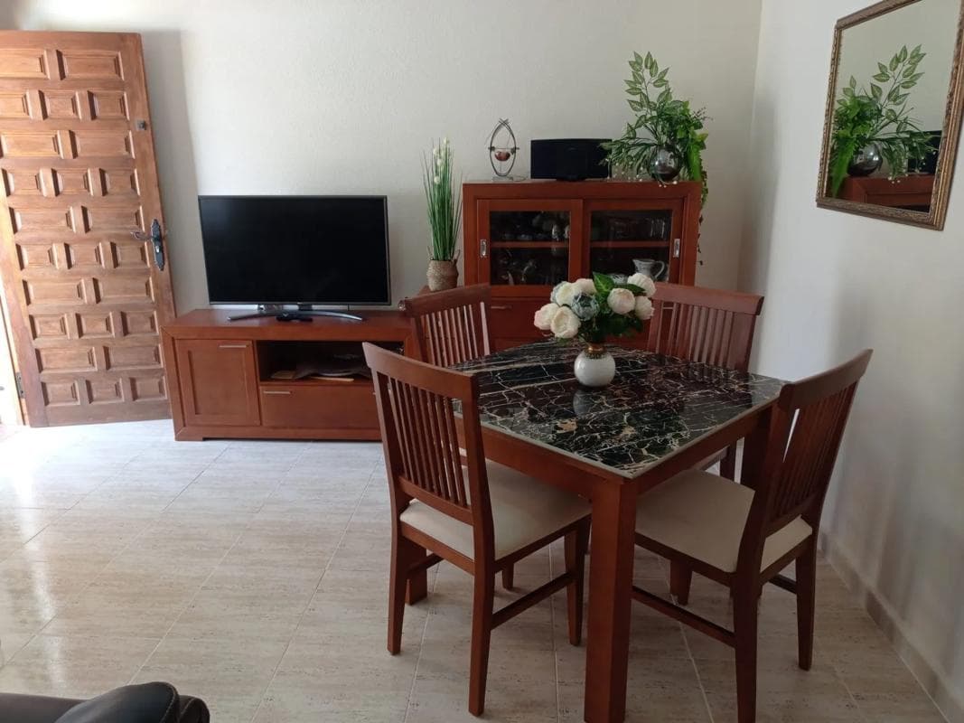 Venta de piso en Calle Mandarinos los Lomas G, 117, San Miguel de Salinas
photo 4