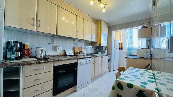 Piso en venta en Barrio Playa de los Náufragos, Torrevieja
thumbnail 1