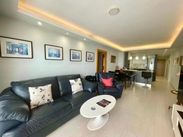 Piso en venta en Calle Navegantes, 4, Torrevieja
photo 1