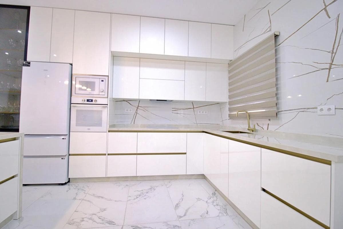 Venta de piso en Barrio Carrús Este, Elche / Elx
photo 5