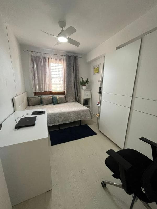 Venta de piso en Calle Vicente Chávarri, Alicante / Alacant
photo 2
