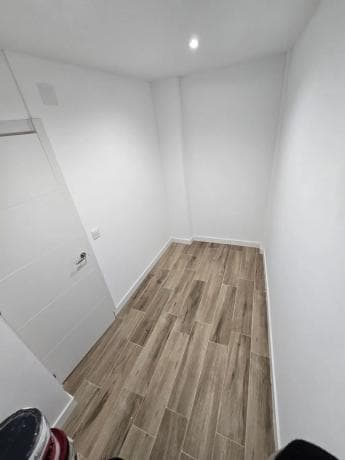Piso en venta en Carolinas bajas, 15, Alicante / Alacant
thumbnail 1