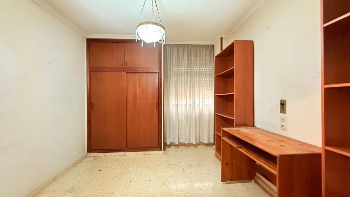 Venta de piso en Calle Pintor Lorenzo Casanova, 5, Alicante / Alacant
photo 4