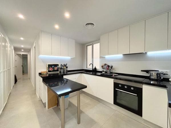Piso en venta en Calle Gravina, Alicante / Alacant
thumbnail 1