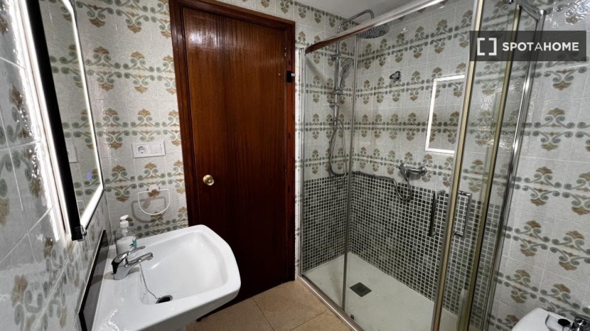 Propiedades en venta y alquiler en España photo 5