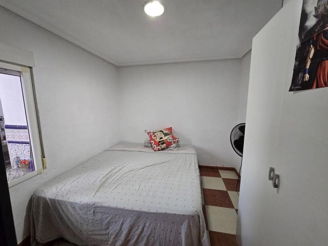 Propiedades en venta y alquiler en España photo 2