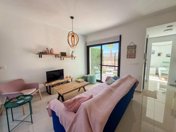 Apartment for sale in Algorfa, Algorfa thumbnail 2