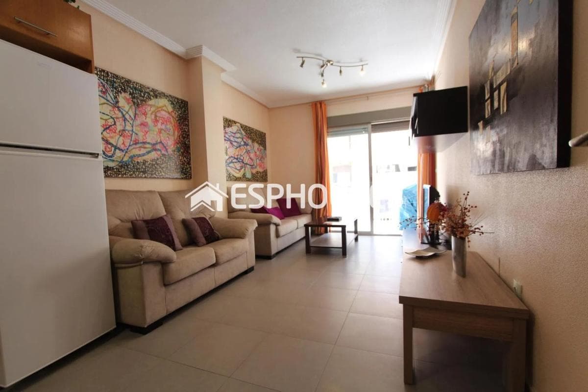Venta de piso en Guardamar Playa, Guardamar del Segura
photo 2