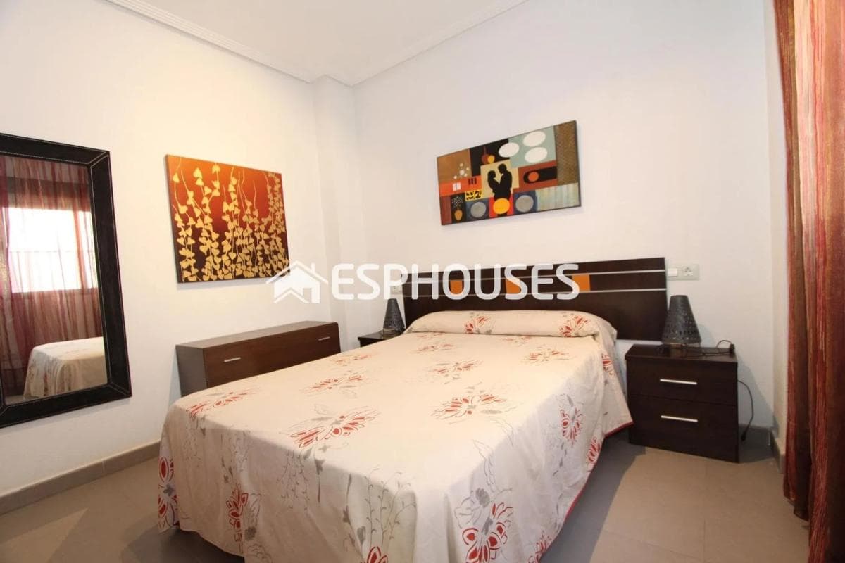 Venta de piso en Guardamar Playa, Guardamar del Segura
photo 4