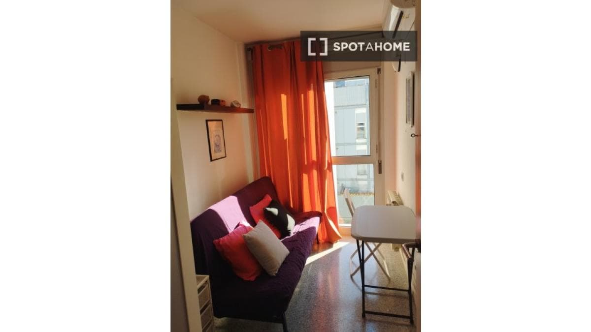 Недвижимость на продажу и в аренду в Испании photo 2