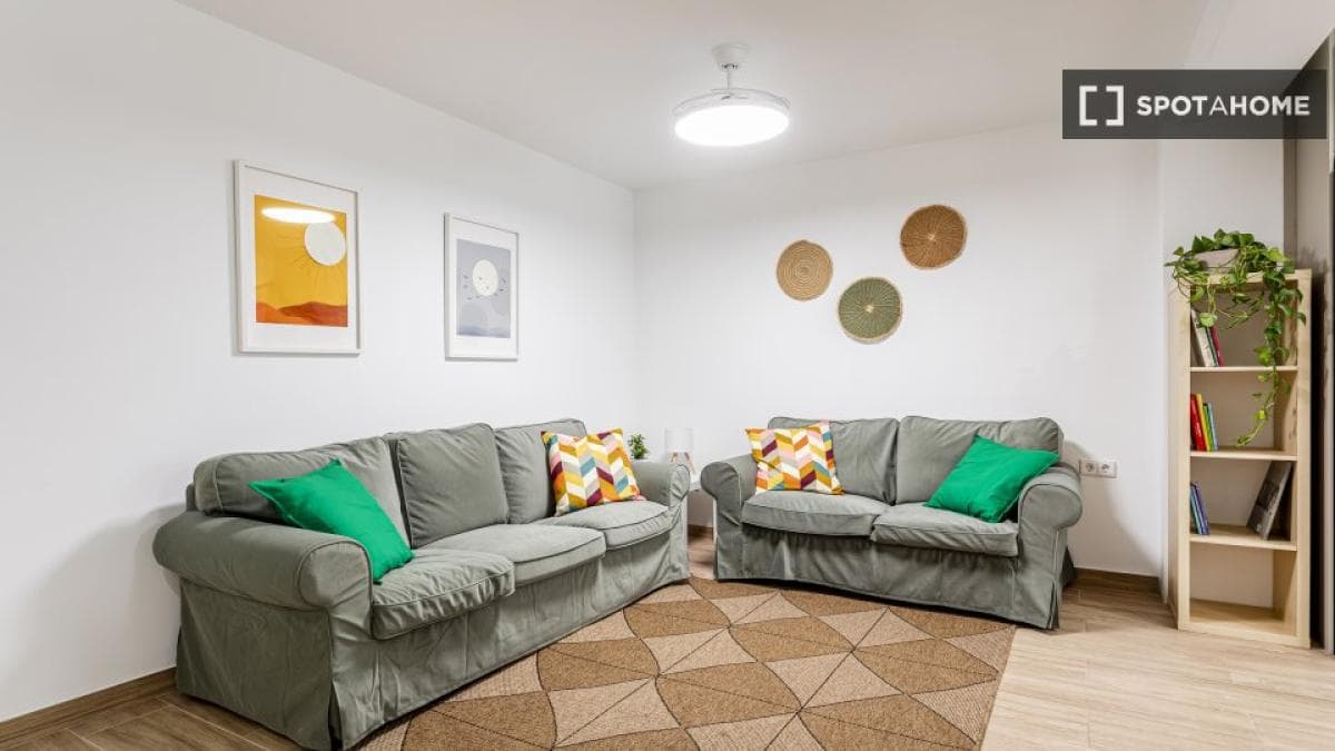 Properties for sale and rent in Spain photo 4