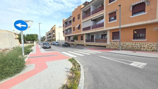 Terreno en calle Guardamar del Segura, 7 thumbnail 2