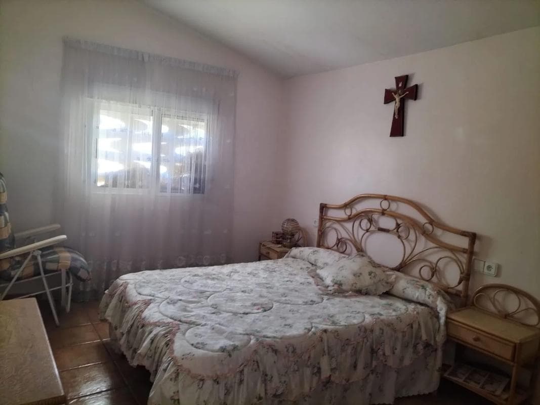 Propiedades en venta y alquiler en España photo 2
