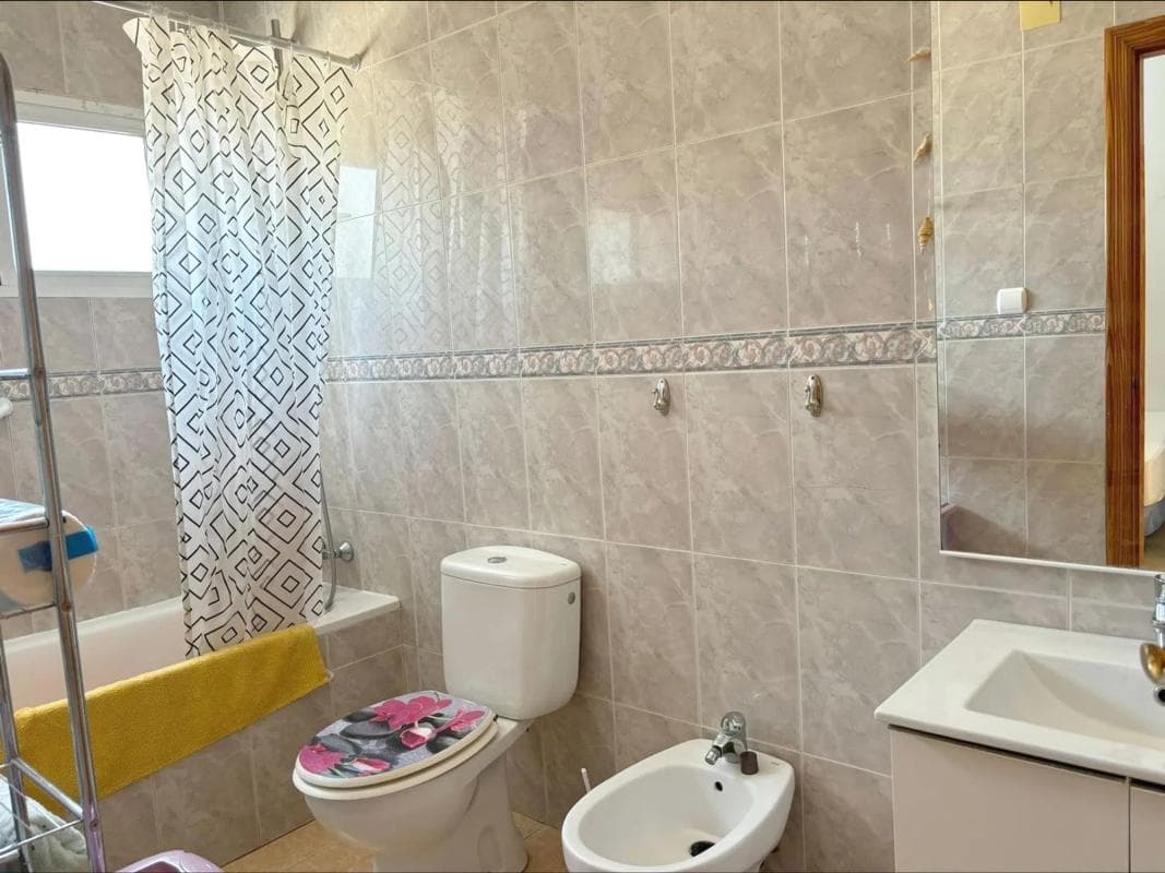 Propiedades en venta y alquiler en España photo 5