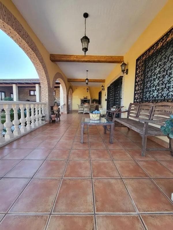 Propiedades en venta y alquiler en España photo 5
