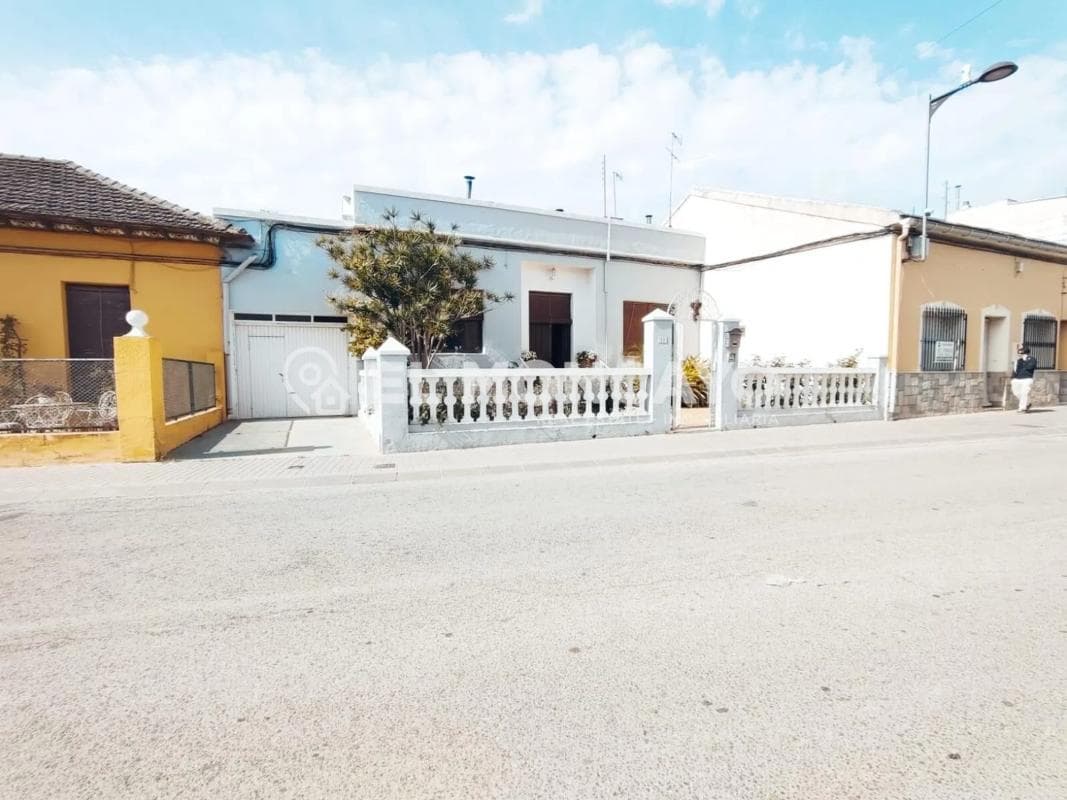 Propiedades en venta y alquiler en España photo 3