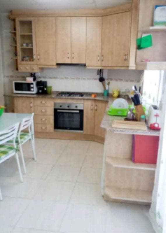 Propiedades en venta y alquiler en España photo 2