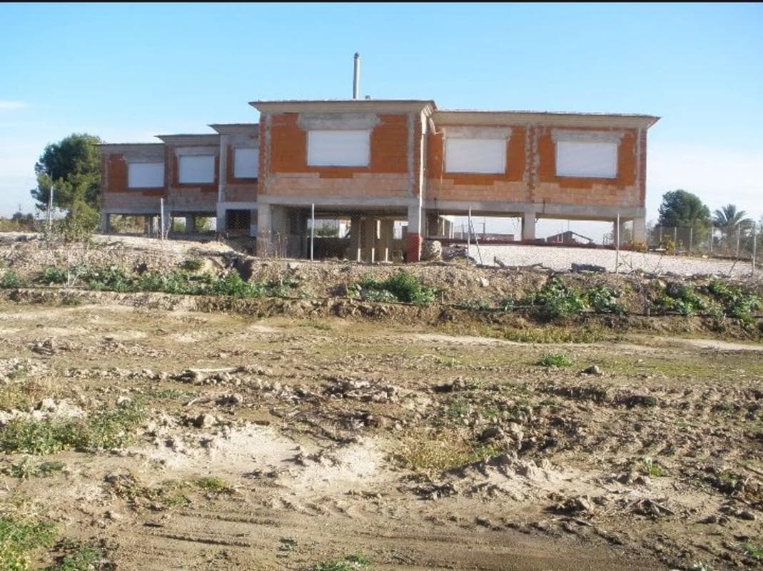 Propiedades en venta y alquiler en España photo 2
