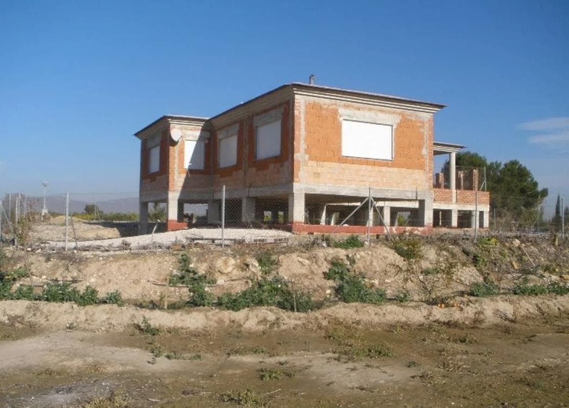 Propiedades en venta y alquiler en España photo 3