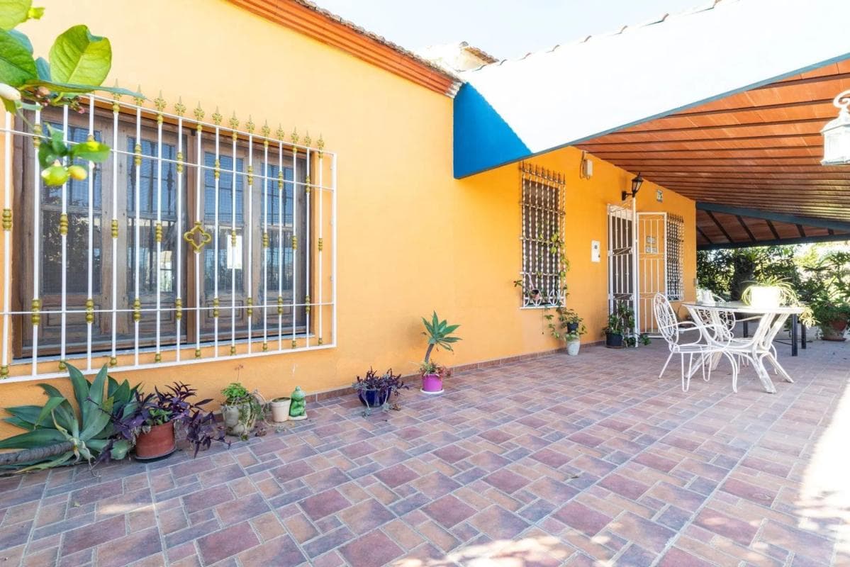 Propiedades en venta y alquiler en España photo 3