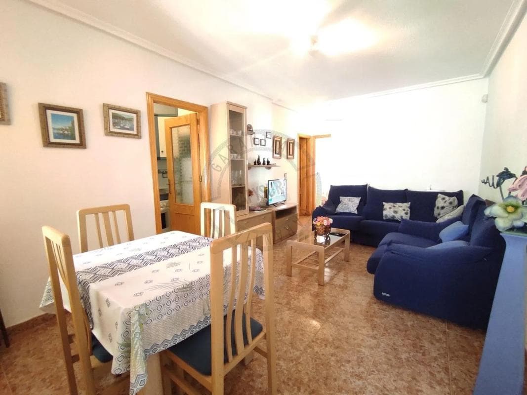 Propiedades en venta y alquiler en España photo 5