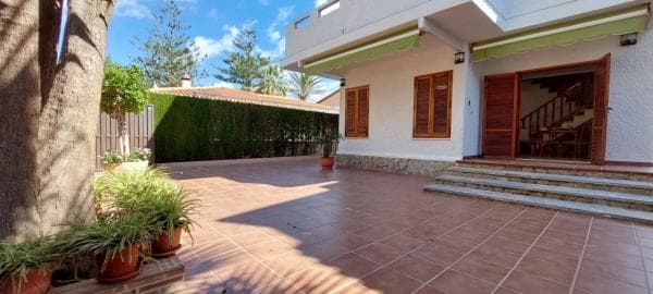 Casa independiente en calle Antonio Aguado, 44 photo 1