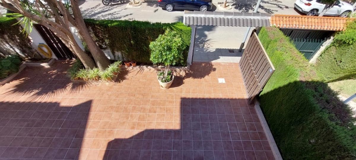 Propiedades en venta y alquiler en España photo 4