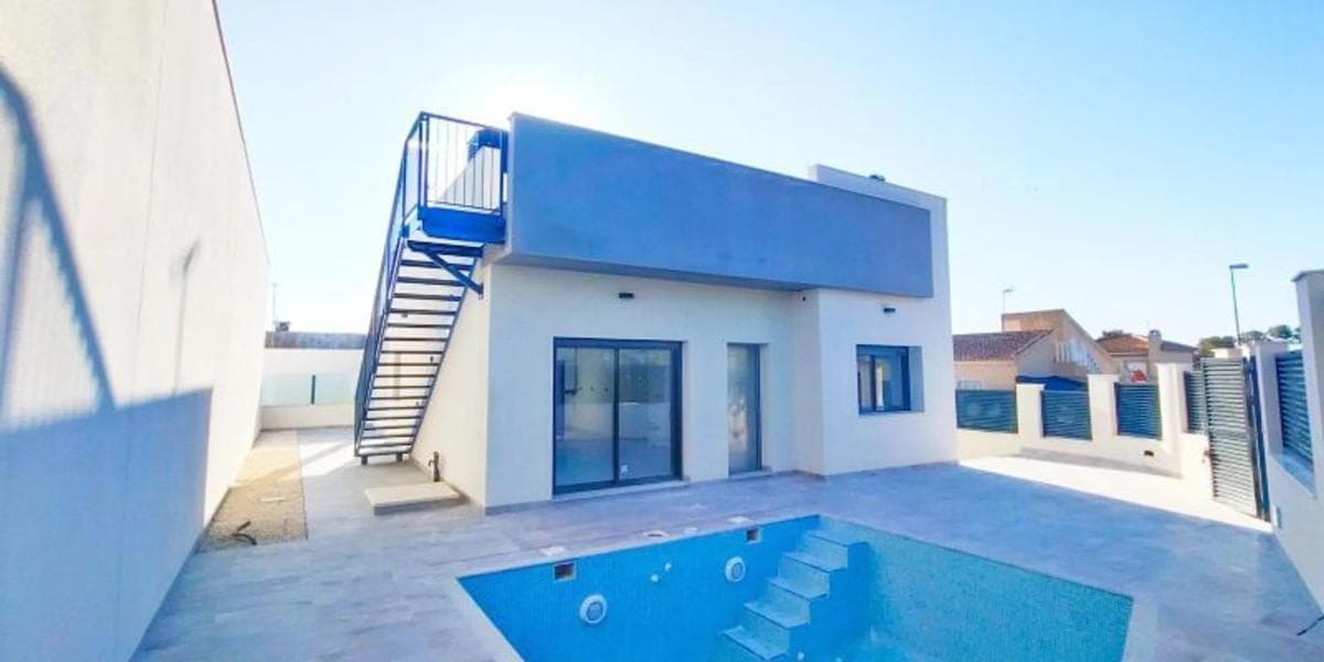 Propiedades en venta y alquiler en España photo 3