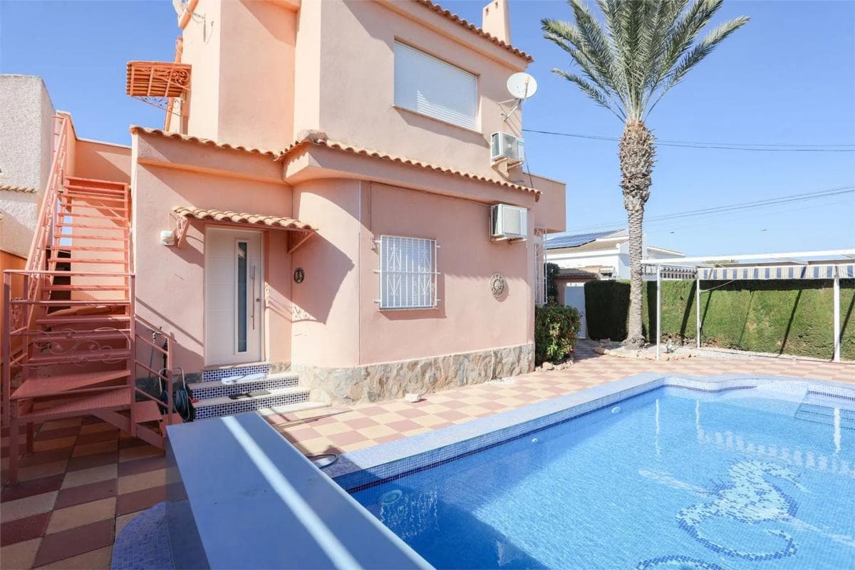 Propiedades en venta y alquiler en España photo 3