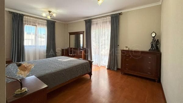 Casa independiente en calle de los Almendros, 31 thumbnail 2