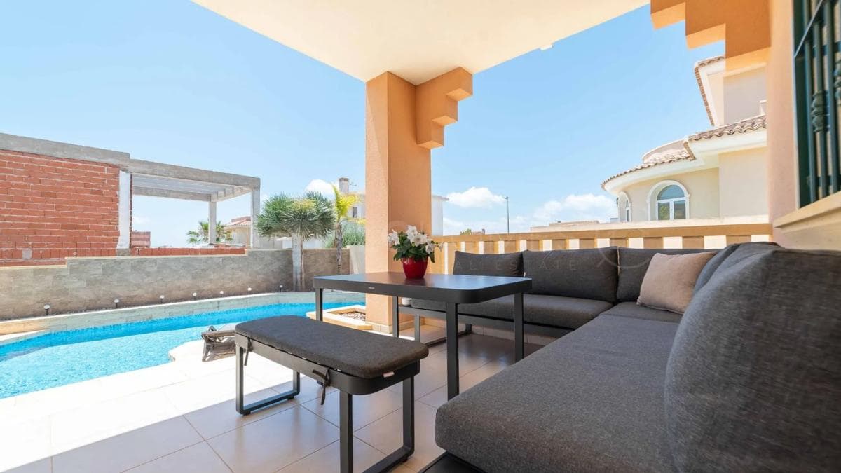 Propiedades en venta y alquiler en España photo 3