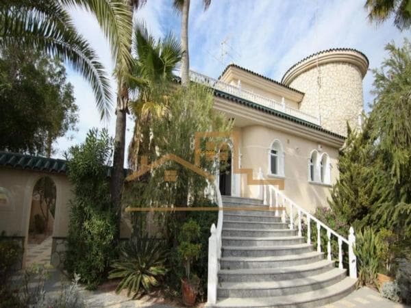 Casa independiente thumbnail 1