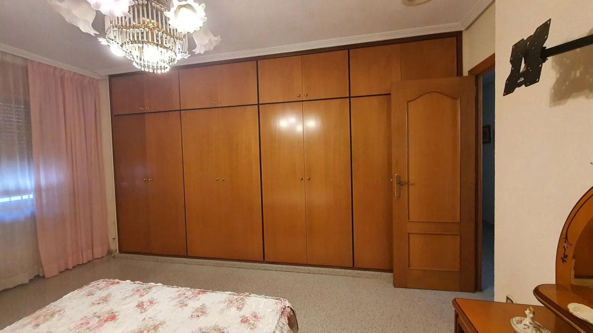 Propiedades en venta y alquiler en España photo 3