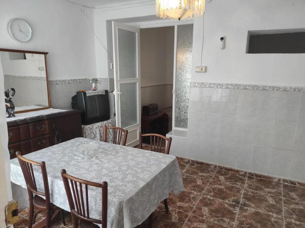 Propiedades en venta y alquiler en España photo 2