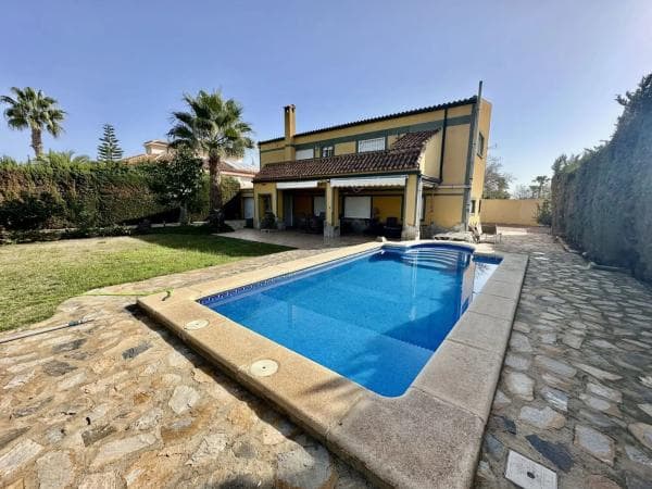 Casa independiente photo 1