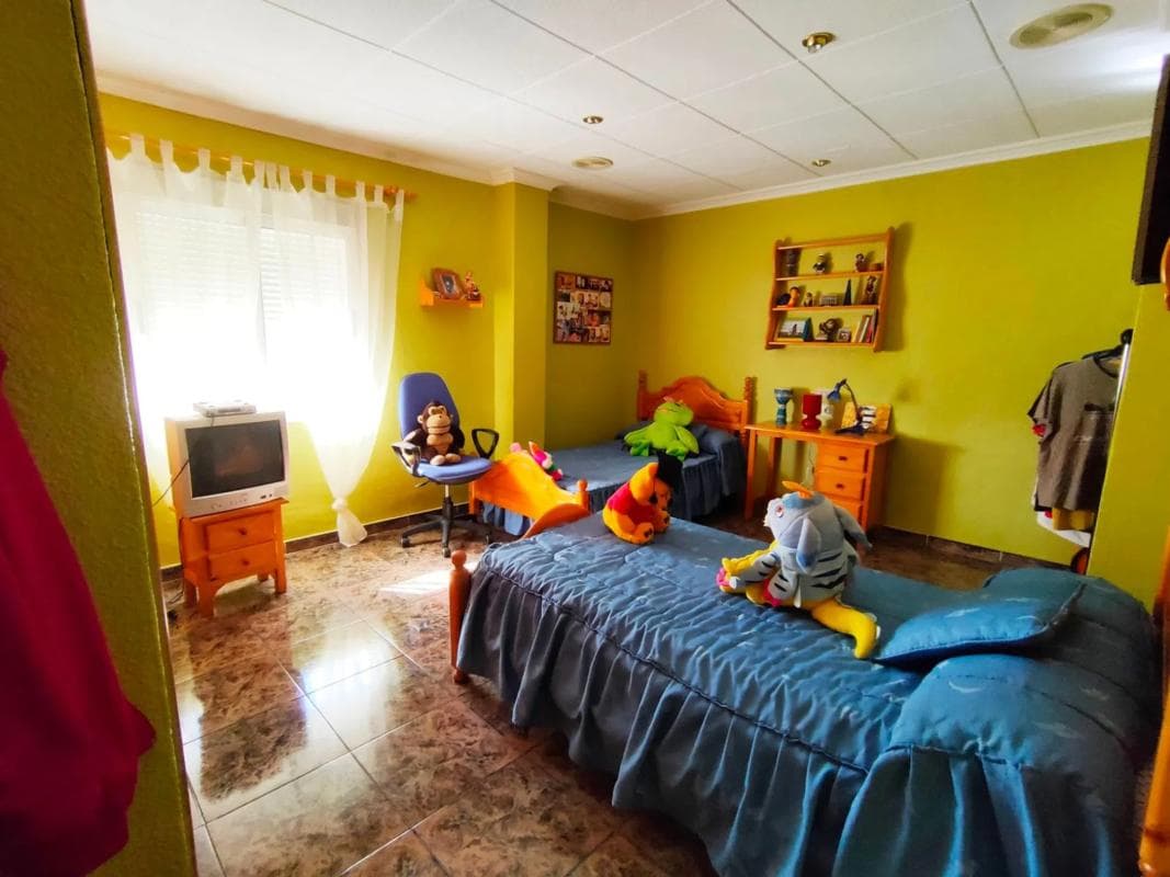 Propiedades en venta y alquiler en España photo 3