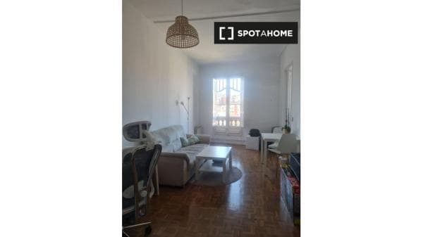 Piso en alquiler en C/ de Mallorca , Barcelona photo 1