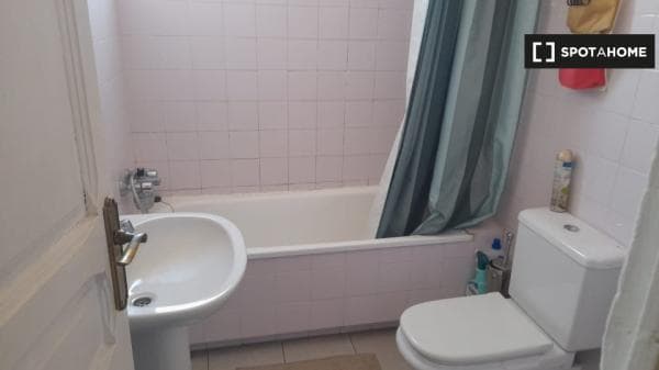 Piso en alquiler en C/ de Mallorca , Barcelona thumbnail 2