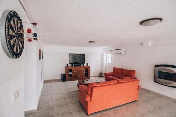 Casa independiente en calle Estepa, 530 thumbnail 1
