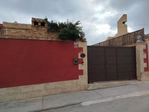 Casa independiente en calle Albacete thumbnail 1