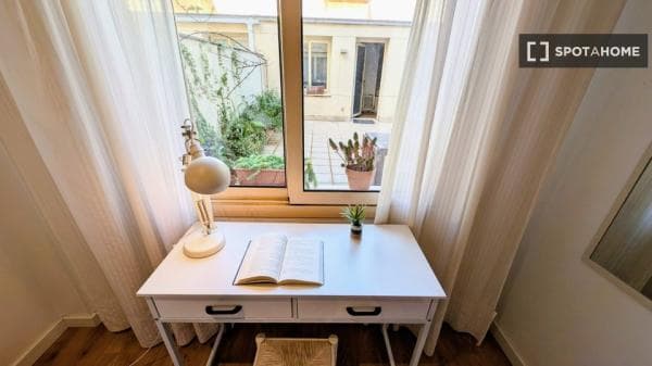 Habitación en piso compartido de 3 habitaciones en alquiler en Sabadell thumbnail 2