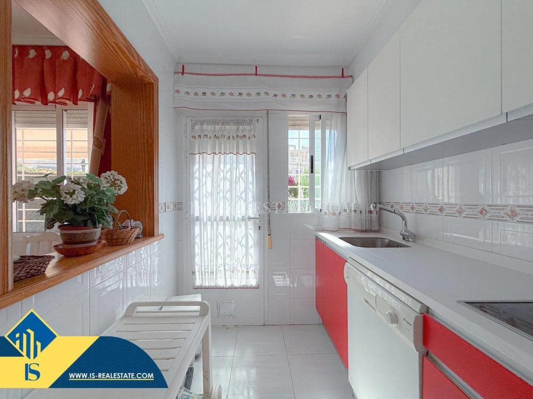 Недвижимость на продажу и в аренду в Испании photo 5