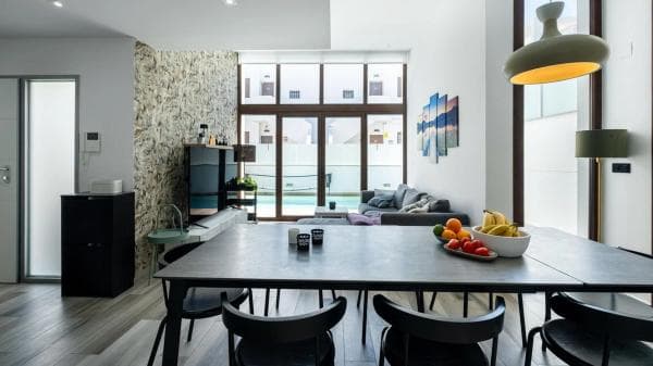 Casa independiente en calle Calpe photo 1